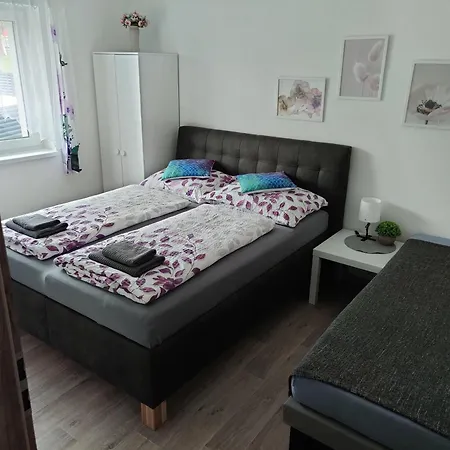 Anamo * 弗尔赫拉比